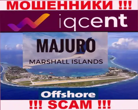 Оффшорная регистрация Ай Кью Цент на территории Majuro, Marshall Islands, позволяет грабить клиентов