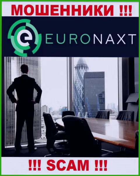 EuroNaxt Com - ВОРЮГИ ! Инфа о руководителях отсутствует